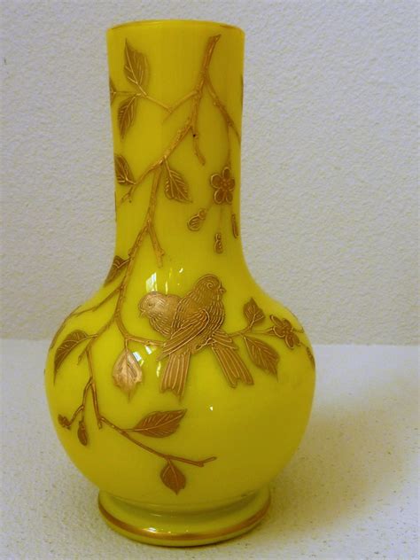 Imperial Yellow Vase Birds