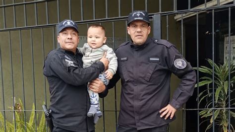 Agentes Penitenciarios Salvaron La Vida De Un Niño Con Rcp