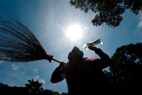 Hot Weather Students Teachers Can Continue Wearing Sports Attire
