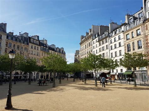 Exciting Facts About The Pont Neuf In Paris Discover Walks Blog