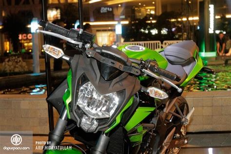 Kawasaki Z Sl Xe Naked Bike Gi R M I Cho Ng Nam