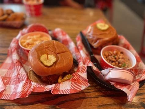 HATTIE BS HOT CHICKEN NASHVILLE LOWER BROADWAY Updated June Photos