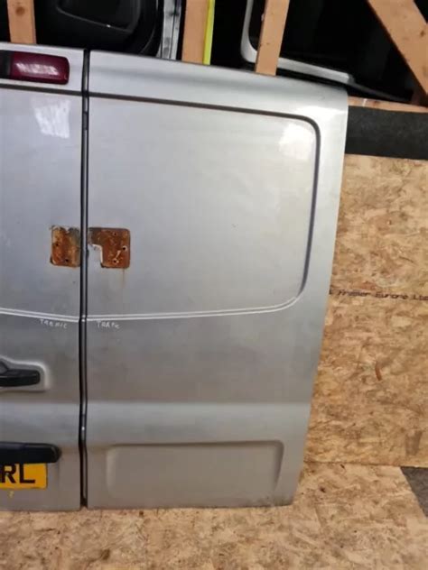 2014 ON VAUXHALL VIVARO Renault Traffic Rear Doors Pair SEE PHOTOS 220