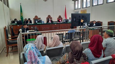 Sidang Pembunuhan Eks Anggota DPRD Langkat Saksi Beri Keterangan