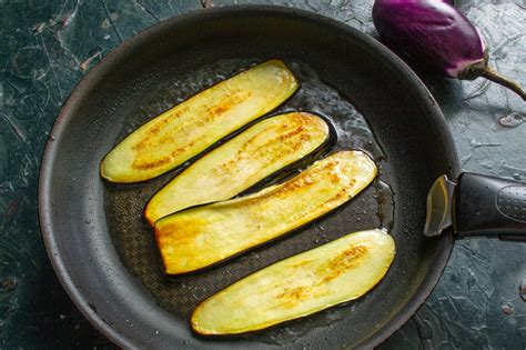 Баклажаны с грецкими орехами по-грузински — Кулинарные рецепты с фото