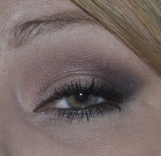 Meowmisu Makeup Naked Palette LOTD