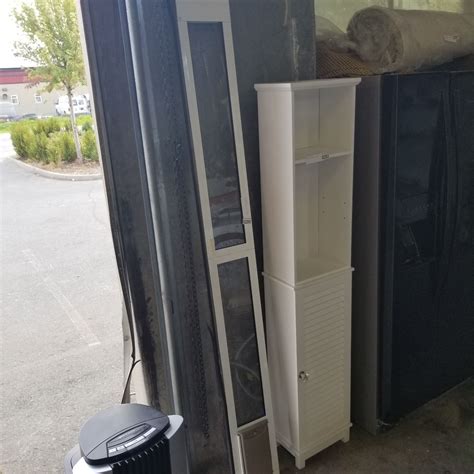 SLIDING GLASS DOOR PET DOOR