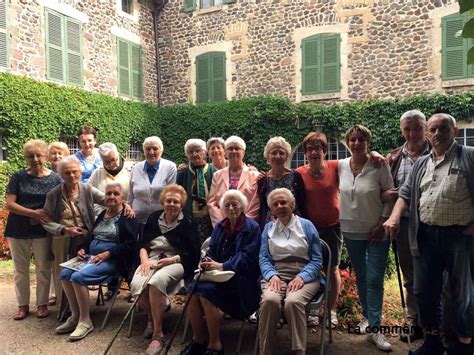 Saint Maurice de Lignon les résidents du Bel âge en balade à