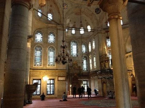 Ey P Sultan Camii Nerede Nas L Gidilir Gezilecek Yerler