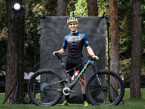 New Bike Day for Nino Schurter - Bike World News