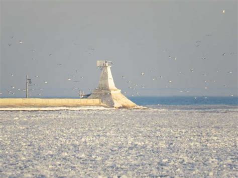 Port Stanley Lighthouse & Pier, Port Stanley - page 3