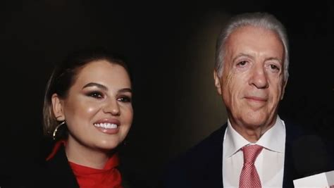 Piero Ferrari I Romina Ginga U Apari Ie De Senza Ie La Premiera