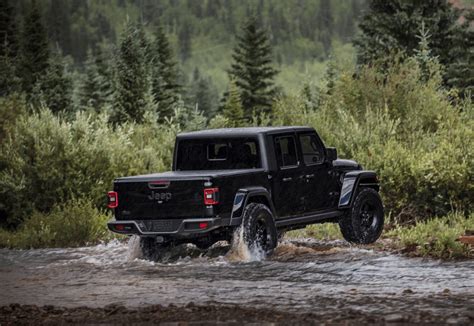 Lifted Jeep Gladiator In Inwood, New York | South Shore CDJR