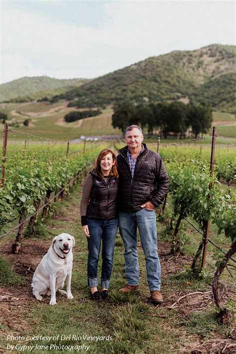 De-Vine Couple: Rob & Jolee Wallace of Del Rio Vineyards – by MJ Daspit ...