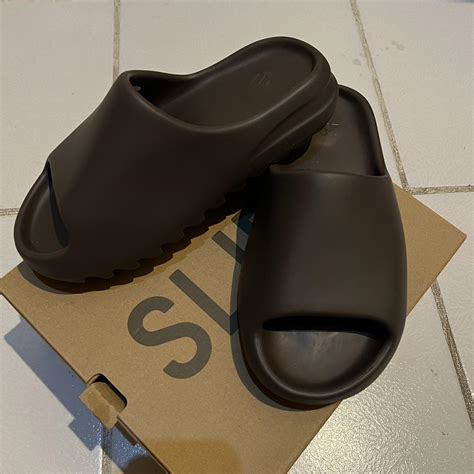 dark brown Yeezy slides, got these for Christmas but... - Depop