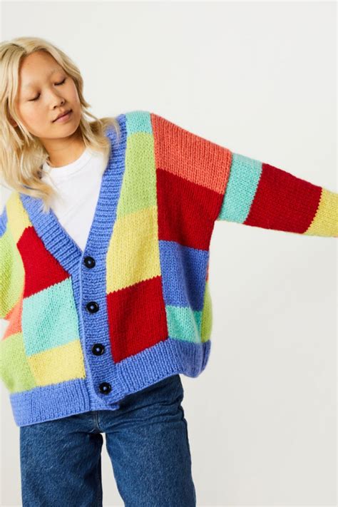 10 easy cardigan knitting patterns you can get for free | Better Homes and Gardens