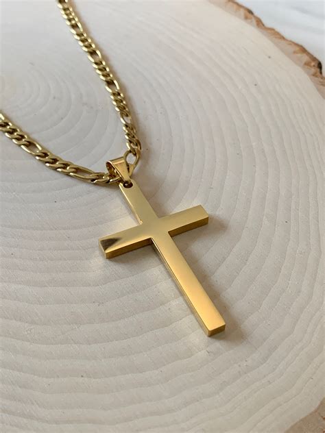 Men S Catholic Cross Necklace At Matt Ray Blog