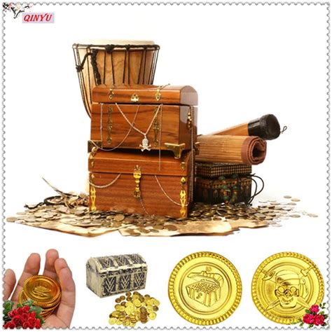 new 50pcs Gold Coins Pirate Treasure Game Halloween Play Money Pirate ...