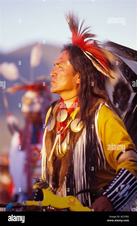 Traditional Dancer Taos Pueblo Pow Wow Taos New Mexico Stock Photo Alamy