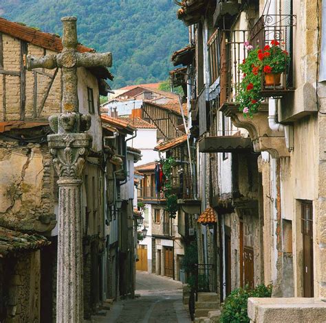 Los Pueblos De Postal M S Bonitos De Castilla Y Le N Pura Esencia Rural