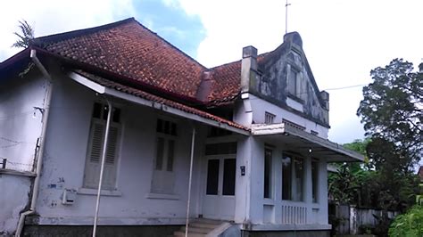 Peninggalan Rumah Belanda Di Kota Lama Banyumas Angker Youtube