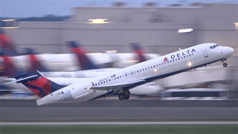 Plane Spotting Atlanta Hartsfield Jackson Airport Delta