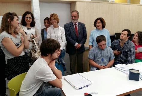 Fundación Down Zaragoza estrena nuevo espacio en un local cedido por el