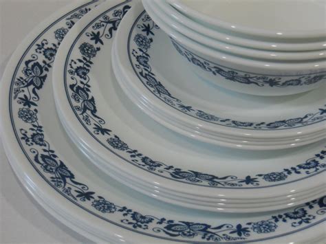 New 16 Pc Corelle Old Town Blue Dinnerware Set Dinner Lunch Plates 18