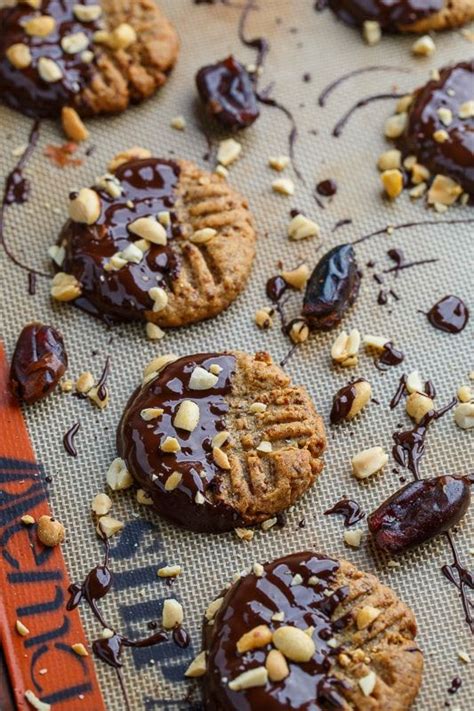 4 Ingredient Dark Chocolate Dipped Peanut Butter Cookies Recipe