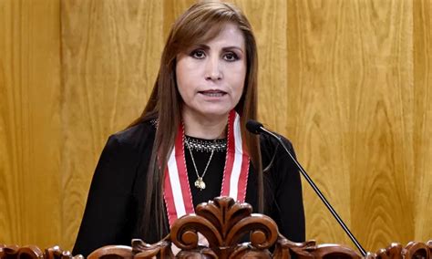 Fiscal De La Nación Jueza Concede Medida Cautelar A Su Favor Y