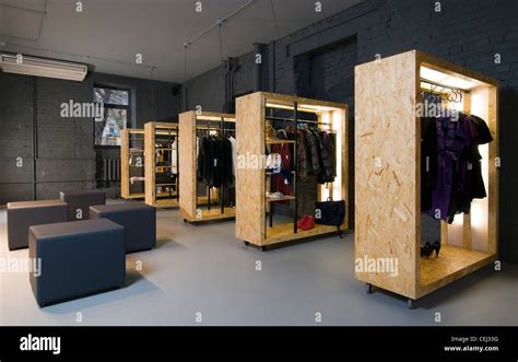 Introducir Imagen Tiendas Ropa Interior Thcshoanghoatham Badinh