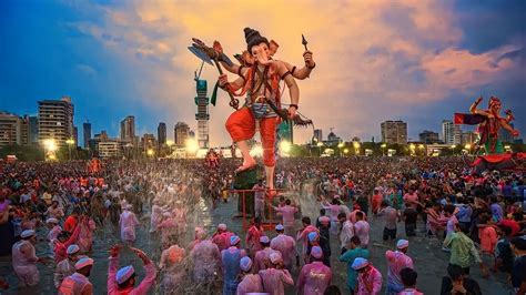 Feet Mumbai S Biggest Ganpati Mumbai Cha Maharaja Full Journey