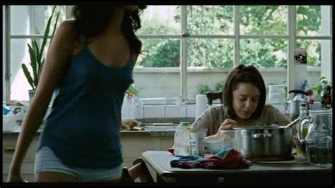 Naked Ailín Salas in Abrir puertas y ventanas