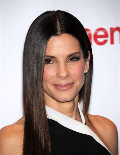 Look Fab at 49 Like Sandra Bullock