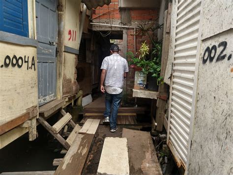 Moradores de favelas que serão desocupadas revelam medo e caso de abuso