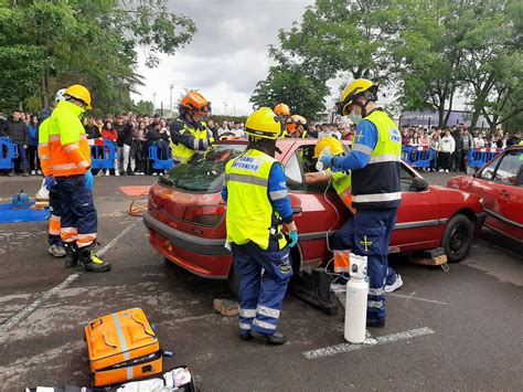 El IES de Noreña se examina de Emergencias así ha sido el simulacro de