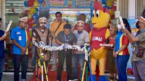 Lebarkan Sayap Indomaret Buka Gerai Pertama Di Raja Ampat Kapabar