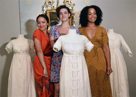 'Hamilton' cast's Schuyler Sisters visit Schuyler Sisters exhibit