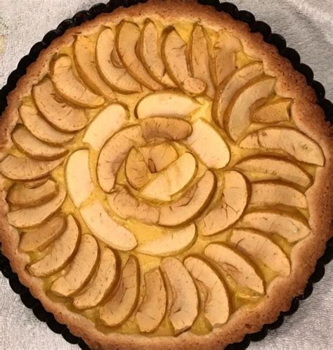 CROSTATA SEMPLICE CON CREMA E MELE Dolce Ricetta Della Nonna Cucinare