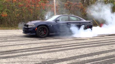 Download Dodge Charger Hellcat Burnout wallpaper 1920x1080 Wallpaper ...