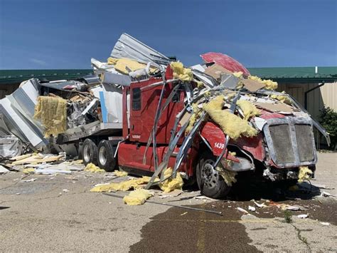 Tractor Trailer Crashes Through Peru Building After Leaving I 80wspl Wspl