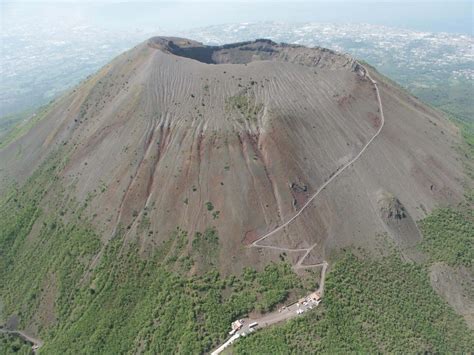 Escursione Speciale Sul Gran Cono Del Vesuvio La Repubblica