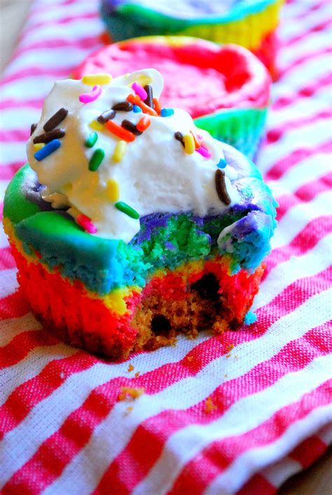 Rainbow Mini Cheesecakes Recipe Mini Cheesecakes Desserts Rainbow