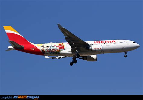 Airbus A330 202 Iberia EC MJA AirTeamImages