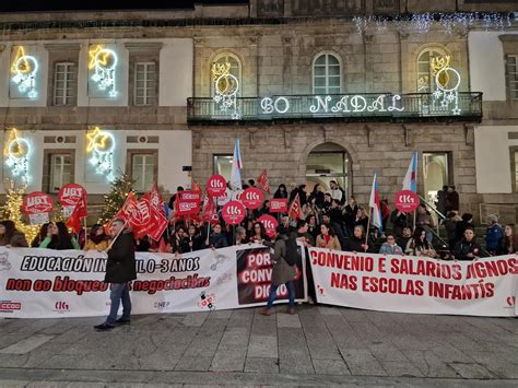 Educadoras infantís volven saír á rúa para pedir un salario xusto