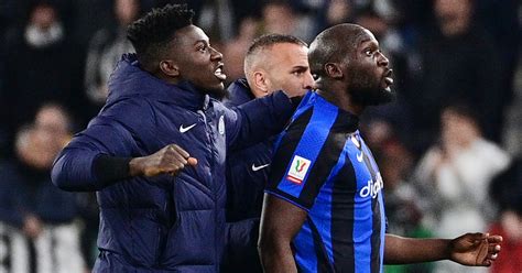 Cori Razzisti Contro Lukaku In Juve Inter 171 Daspo Ai Tifosi