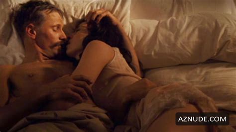 Ariadna Gil Nude Aznude