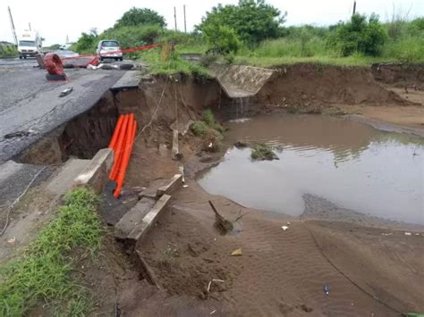 Alarma Por Deslave Y Riesgo De Socavones En Veracruz Boca Del Río La Jornada Veracruz