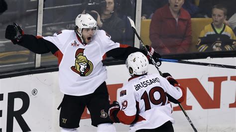 Senators Edge Bruins To Take Series Lead