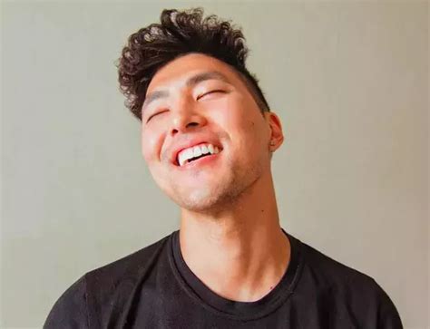 Al crecer gay y asiático todo el mundo me decía que no era lo bastante bueno Resulta que